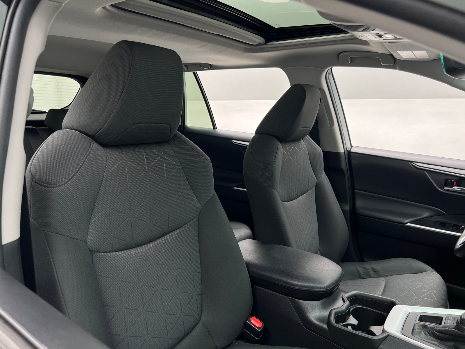 Thumbnail: 2021 Toyota RAV4 - 2