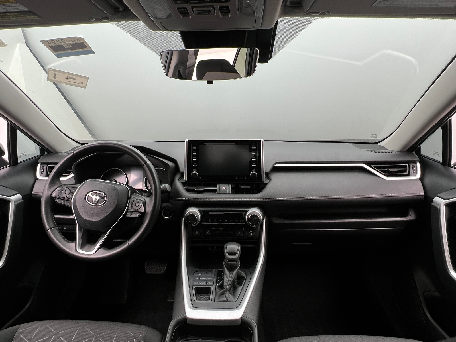 Thumbnail: 2021 Toyota RAV4 - 3