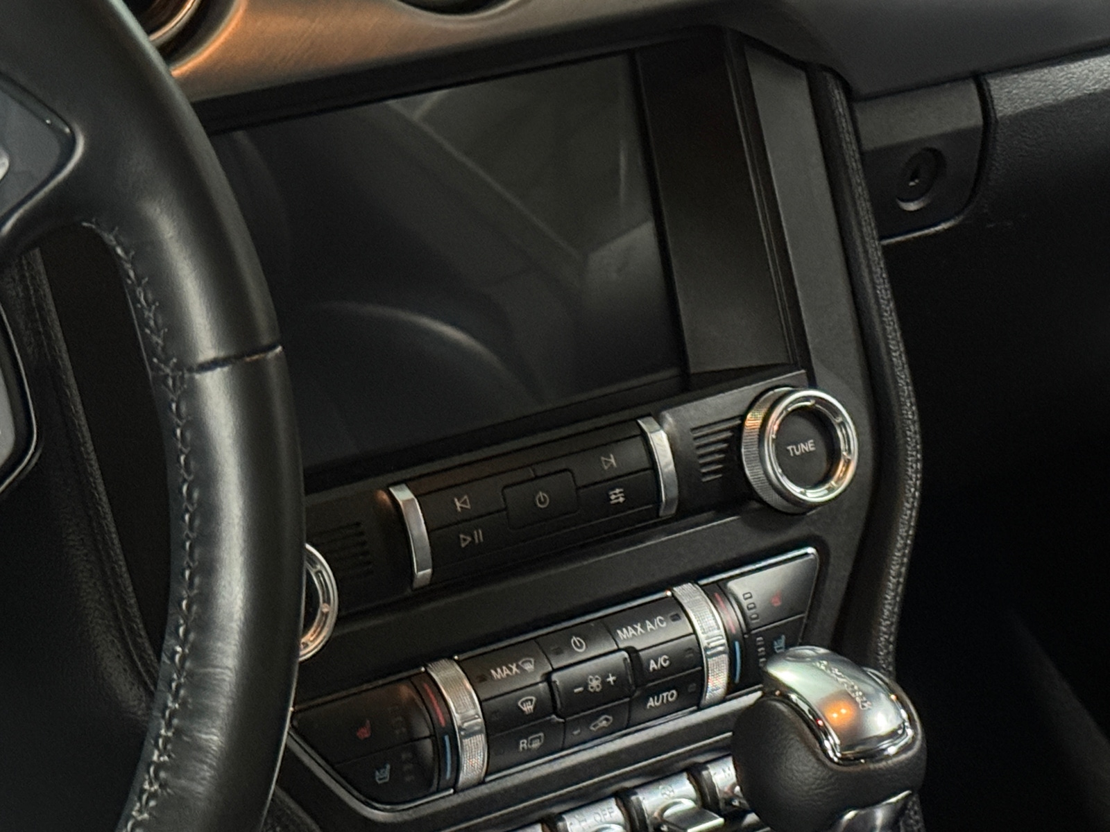 Thumbnail: 2022 Ford Mustang - 2