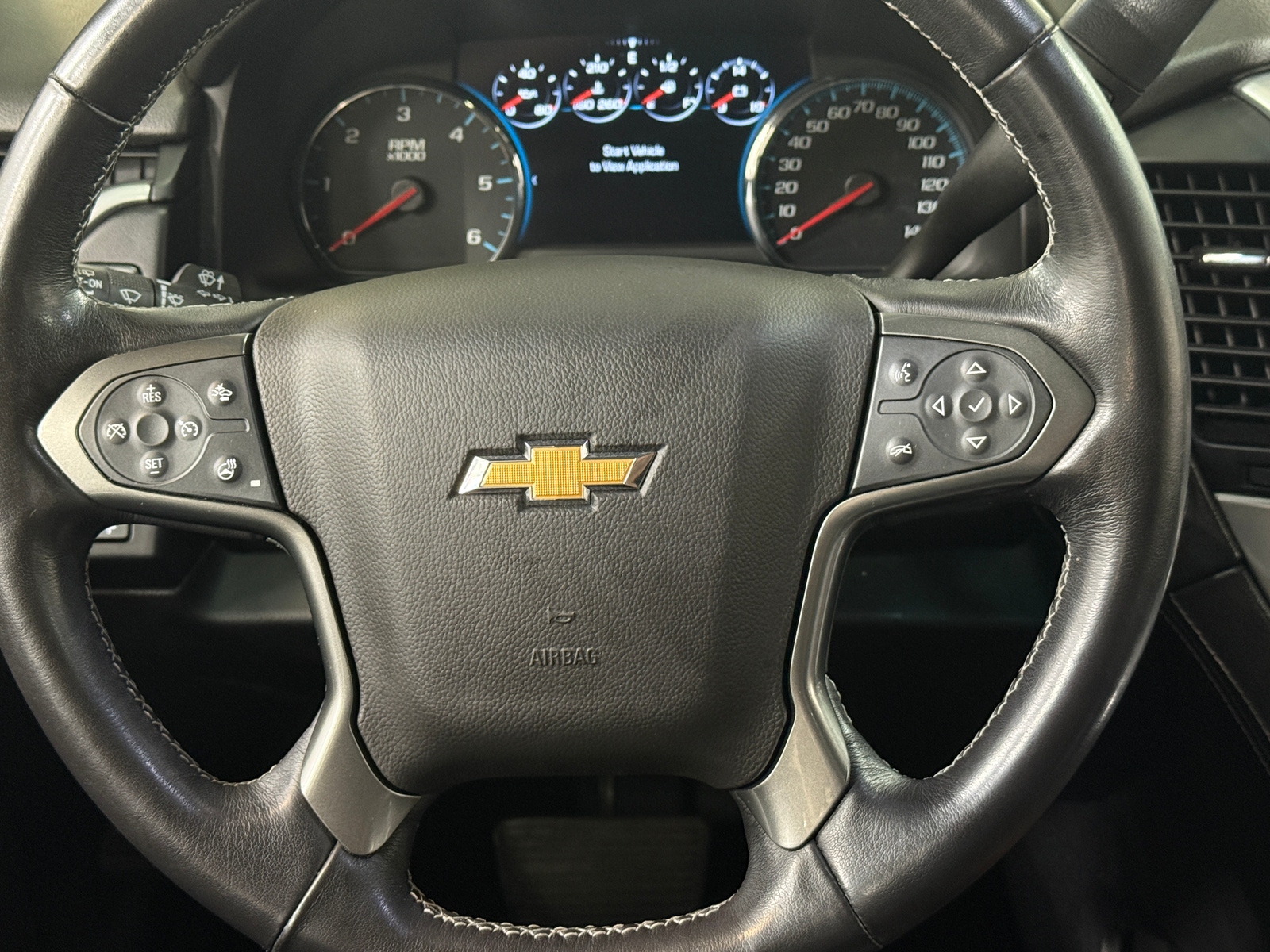 Thumbnail: 2020 Chevrolet Suburban - 4