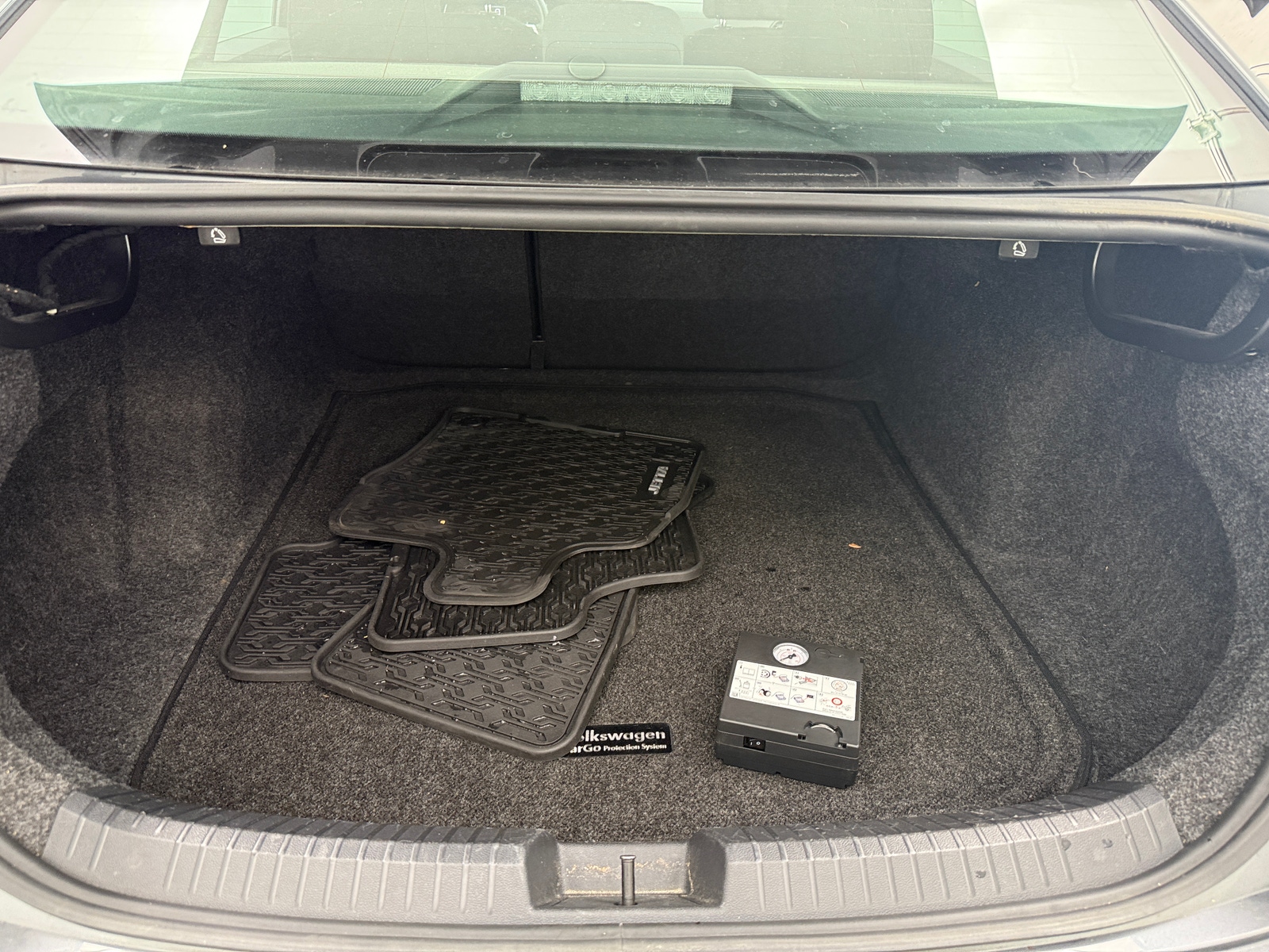 Thumbnail: 2019 Volkswagen Jetta - 7