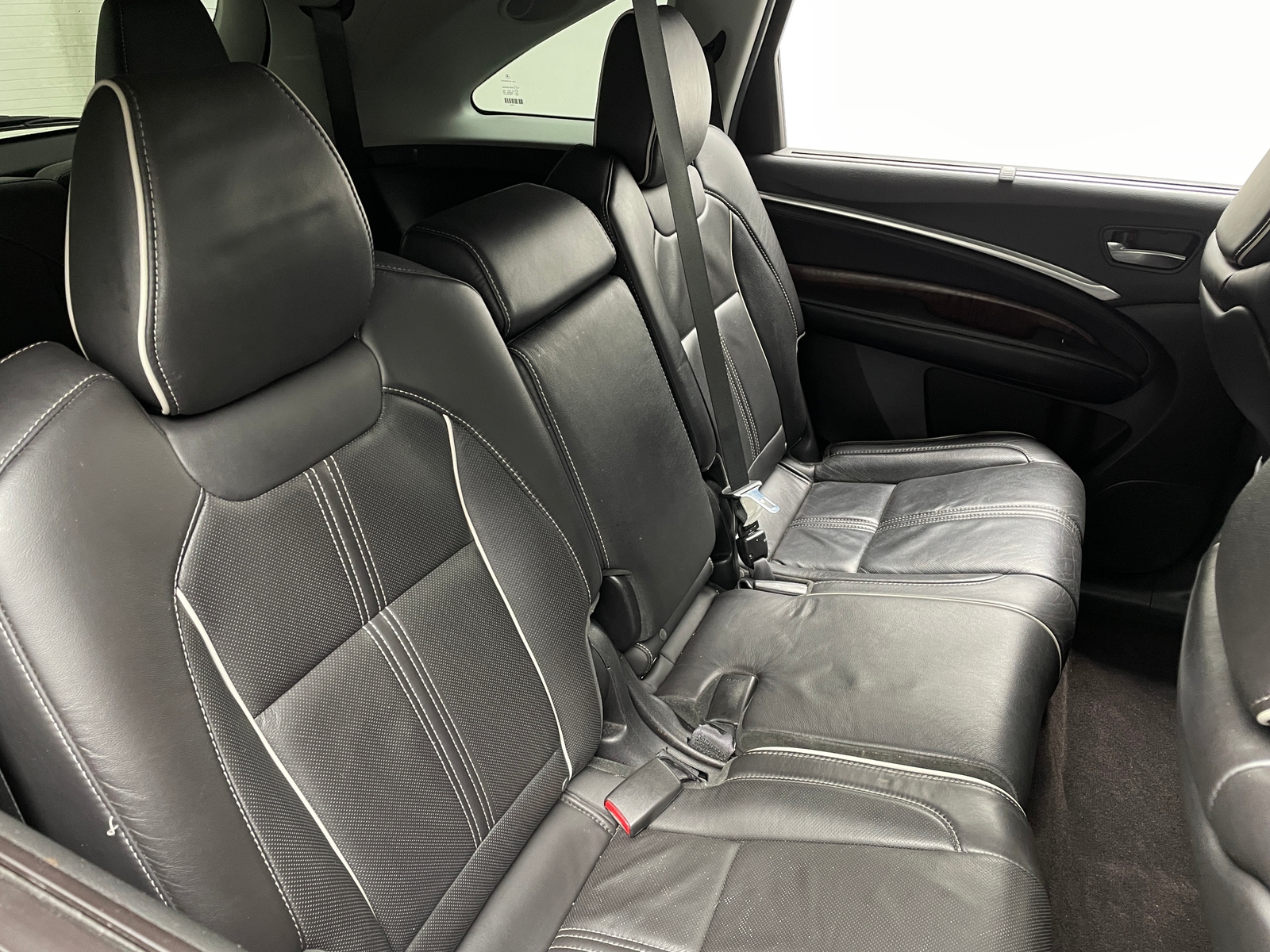 Thumbnail: 2020 Acura MDX - 5