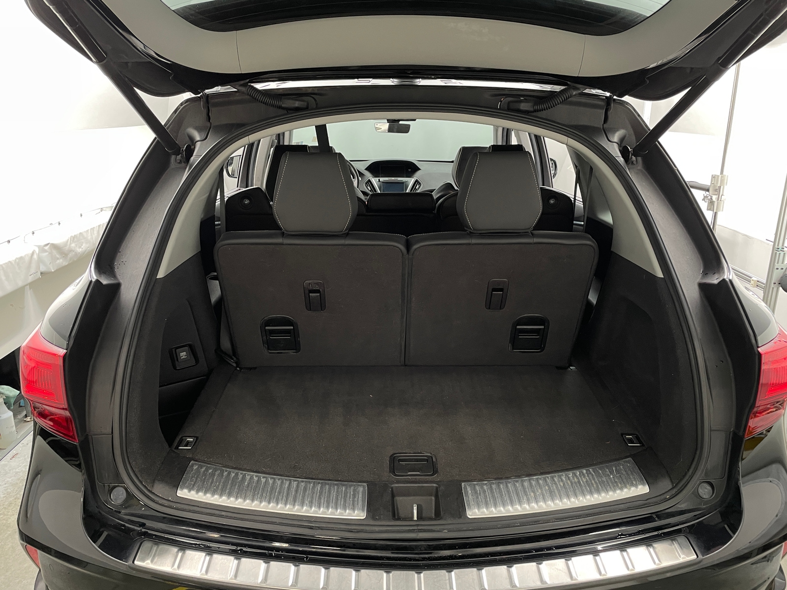 Thumbnail: 2020 Acura MDX - 6