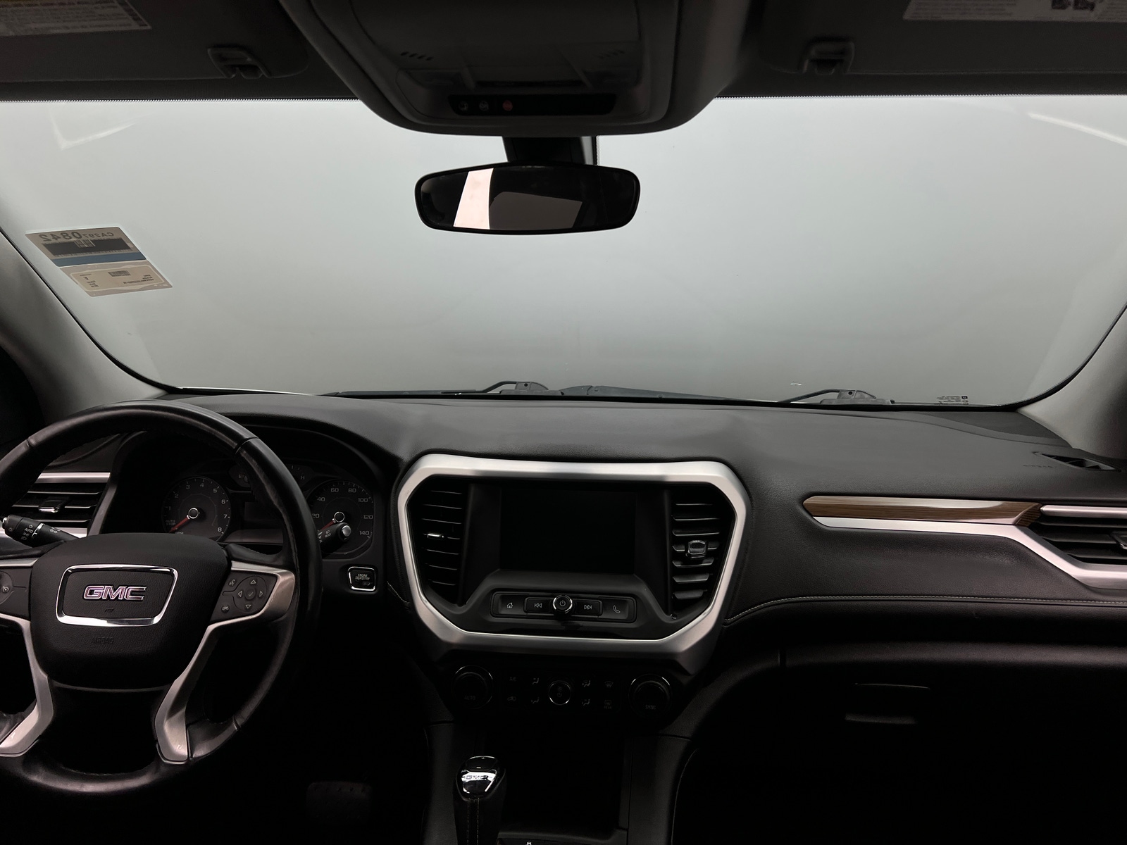 Thumbnail: 2018 GMC Acadia - 3