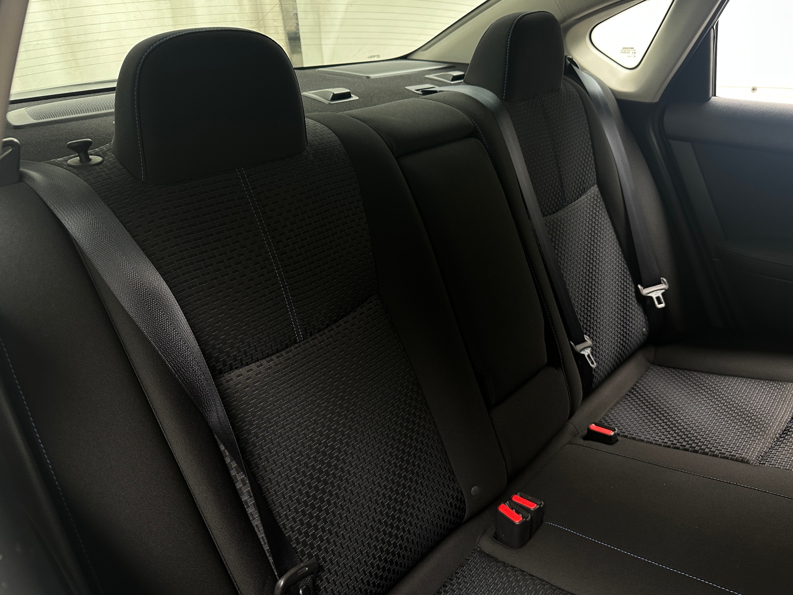 Thumbnail: 2017 Nissan Sentra - 6