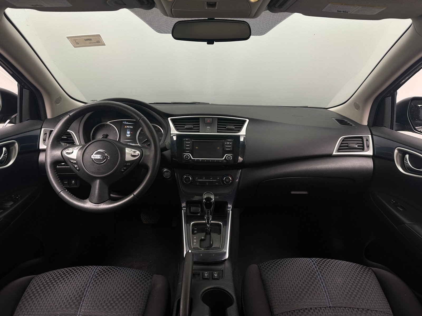 Thumbnail: 2017 Nissan Sentra - 3