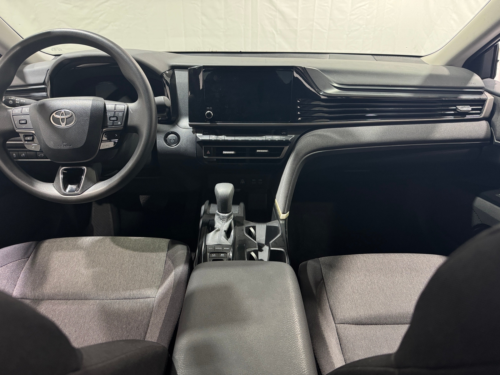 Thumbnail: 2025 Toyota Camry - 3