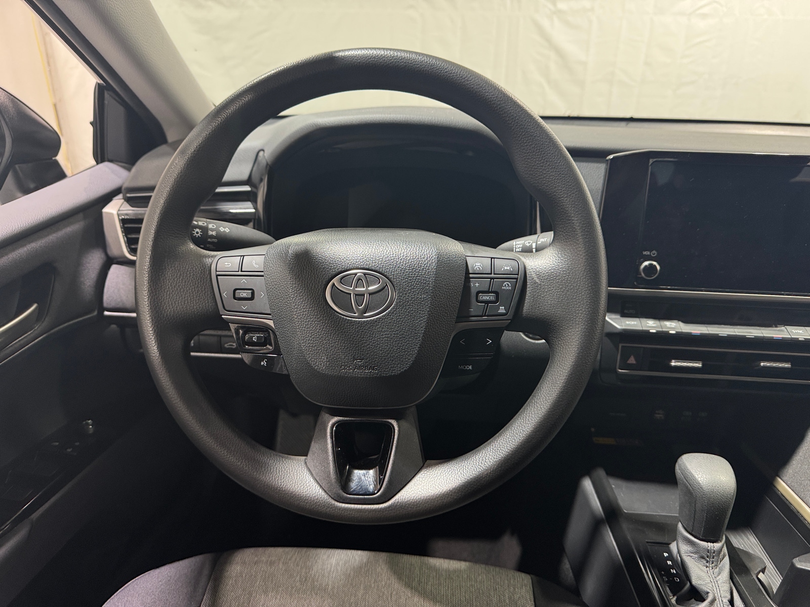 Thumbnail: 2025 Toyota Camry - 5