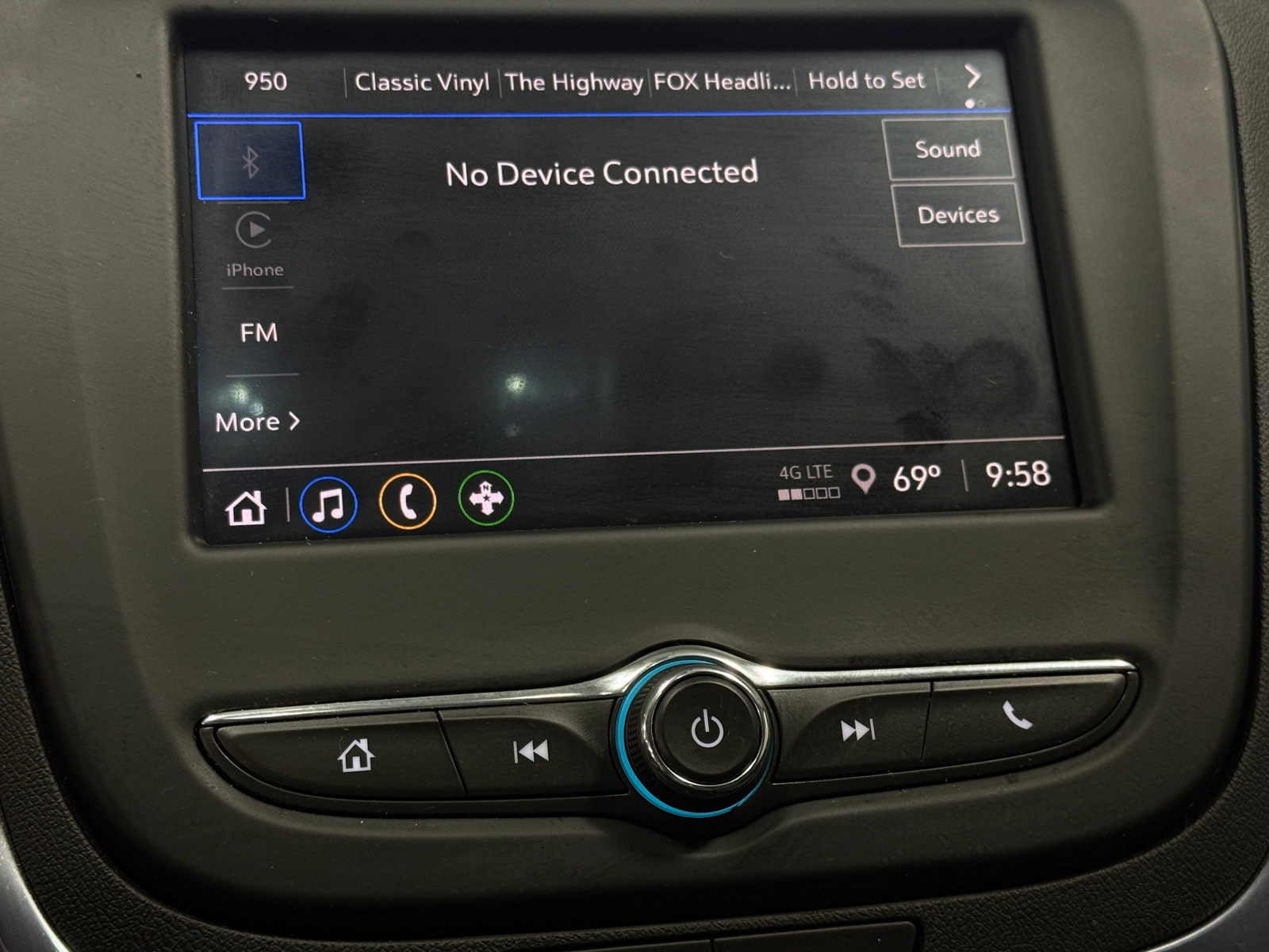 Thumbnail: 2023 Chevrolet Equinox - 4