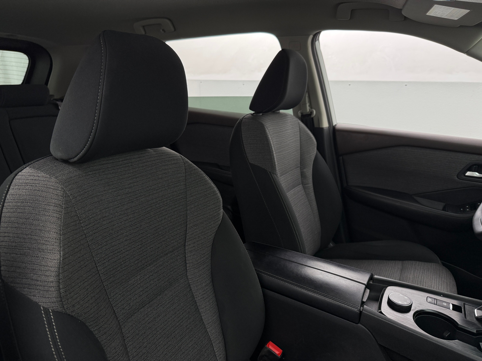 Thumbnail: 2023 Nissan Rogue - 2