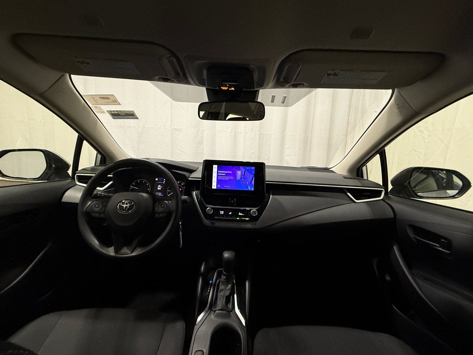 Thumbnail: 2025 Toyota Corolla - 3