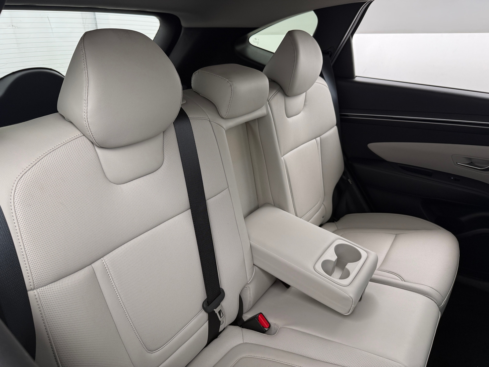 Thumbnail: 2023 Hyundai Tucson - 6