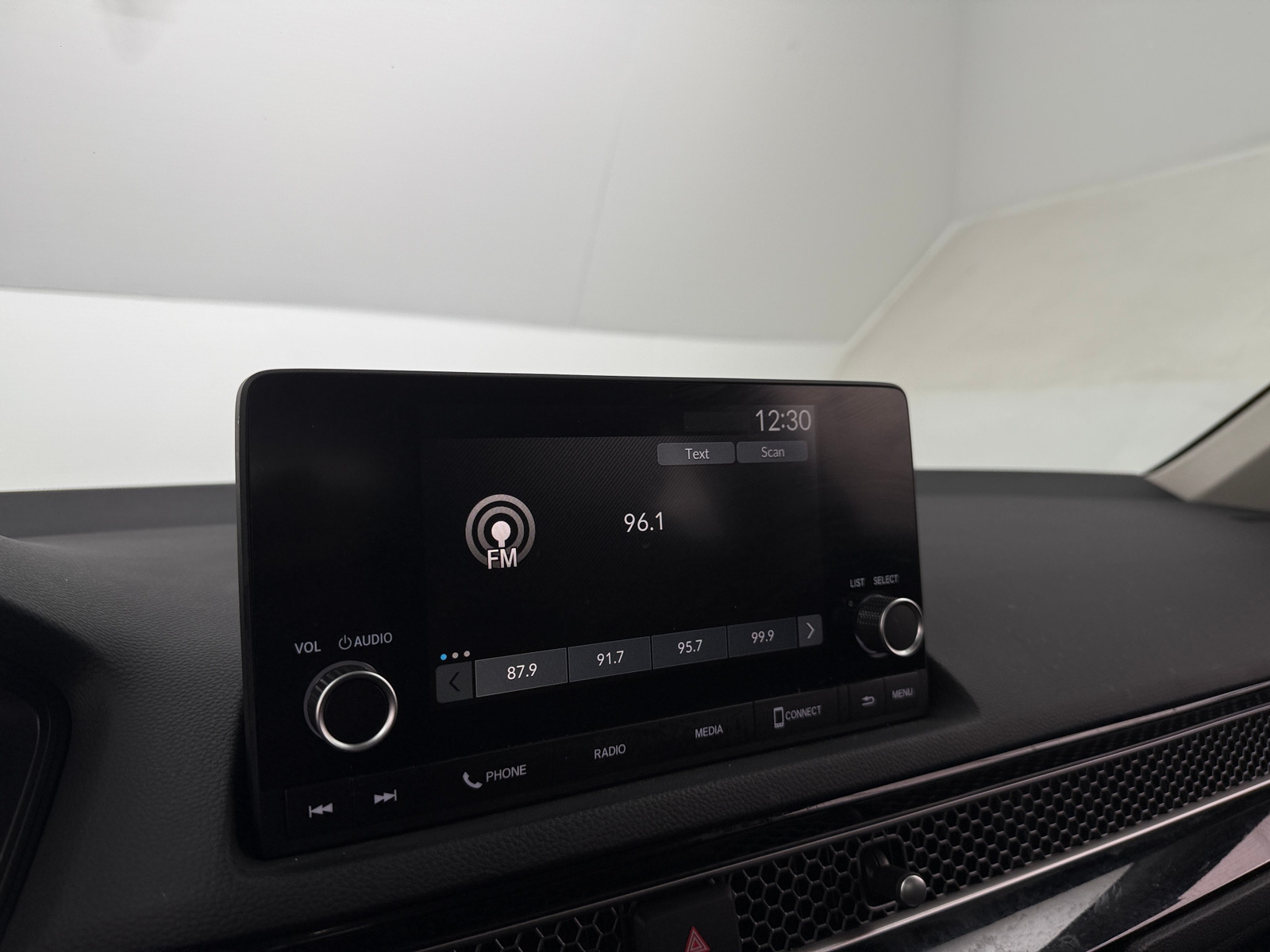 Thumbnail: 2023 Honda Civic - 4