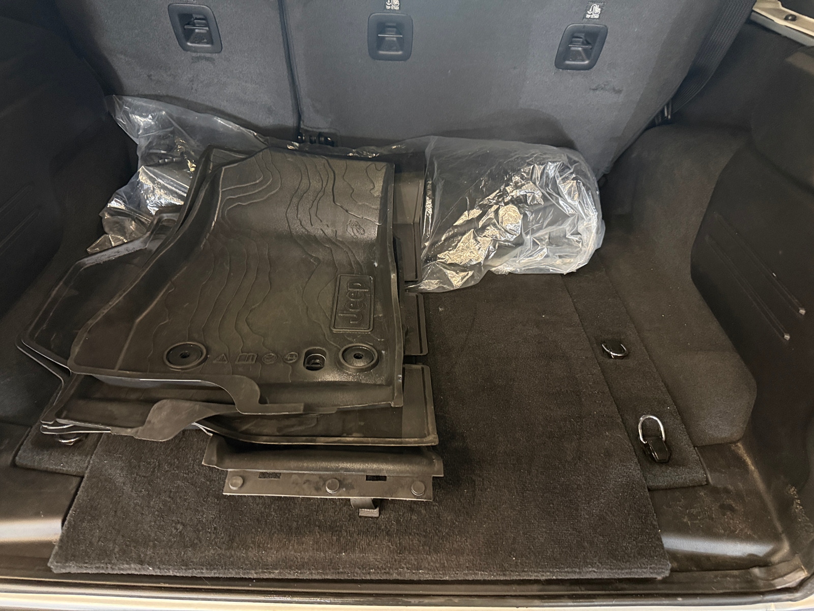 Thumbnail: 2024 Jeep Wrangler - 7