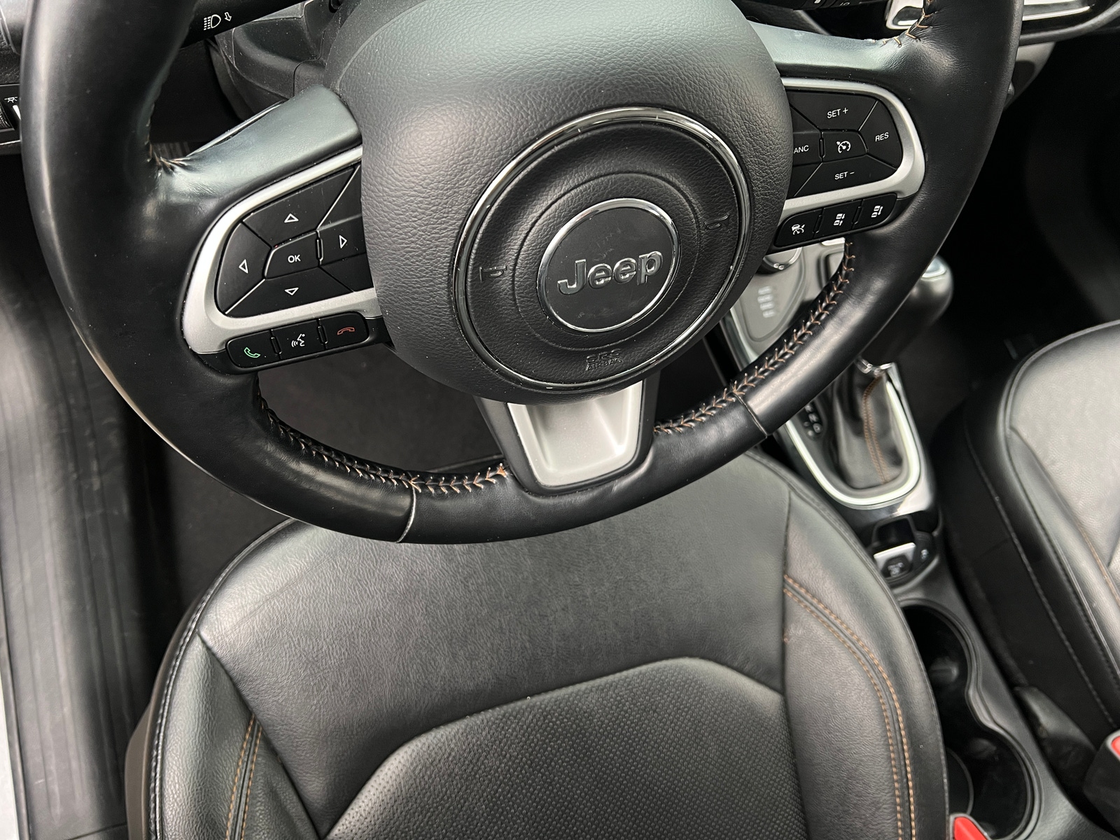 Thumbnail: 2021 Jeep Compass - 4