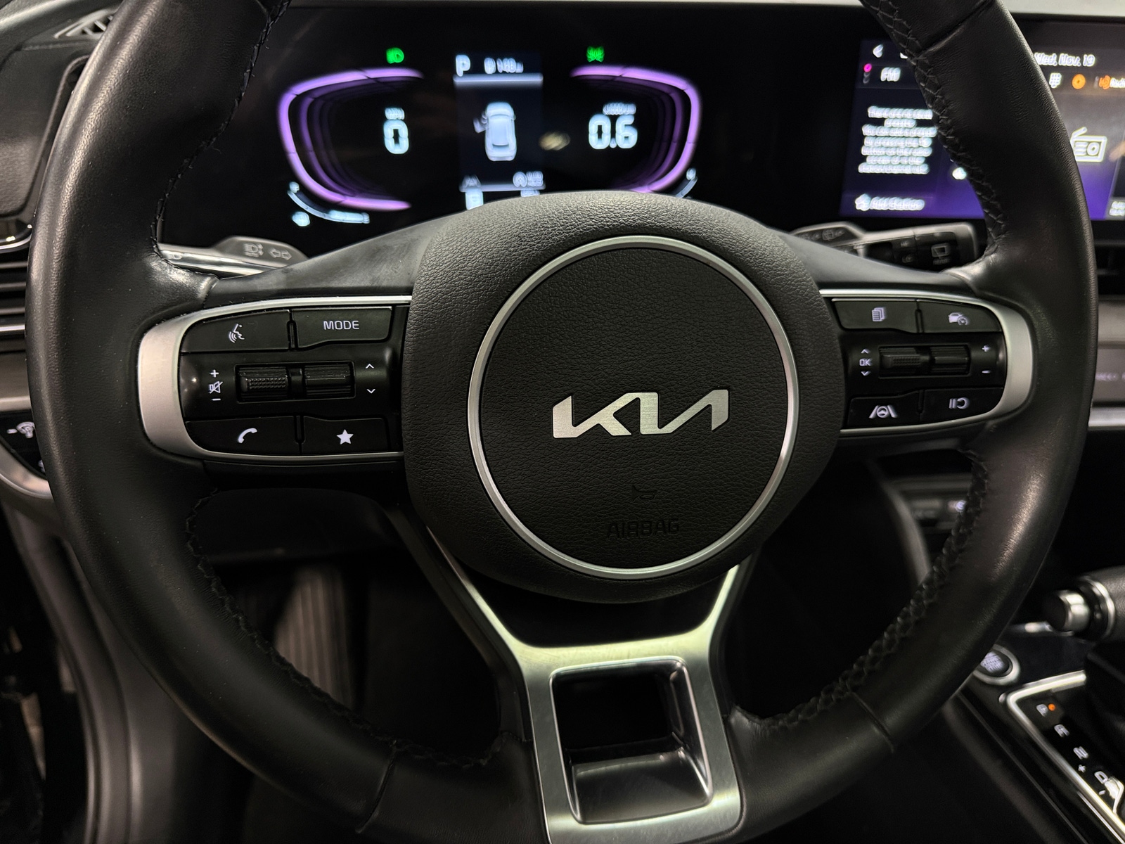 Thumbnail: 2023 Kia Sportage - 4