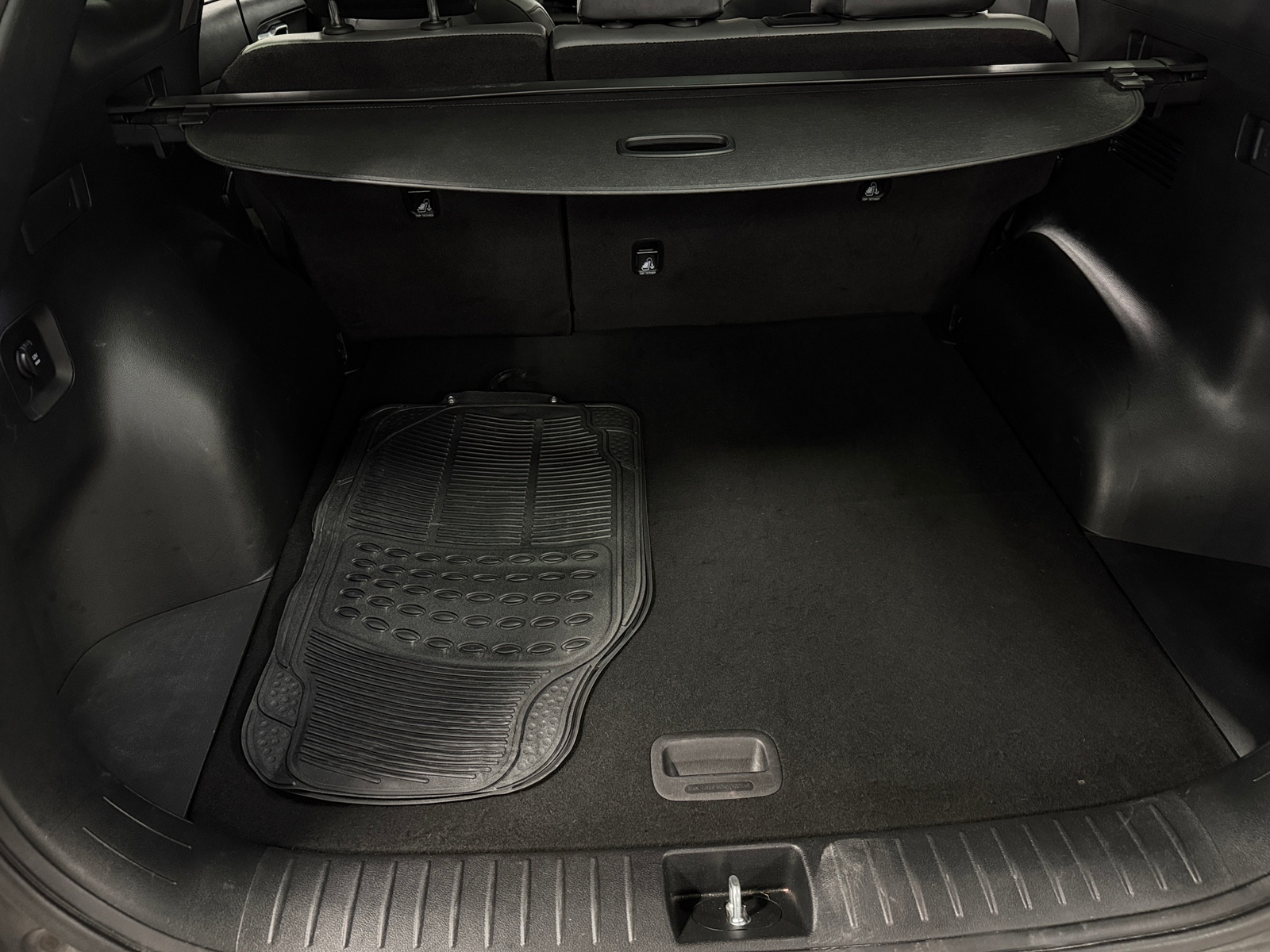 Thumbnail: 2023 Kia Sportage - 6