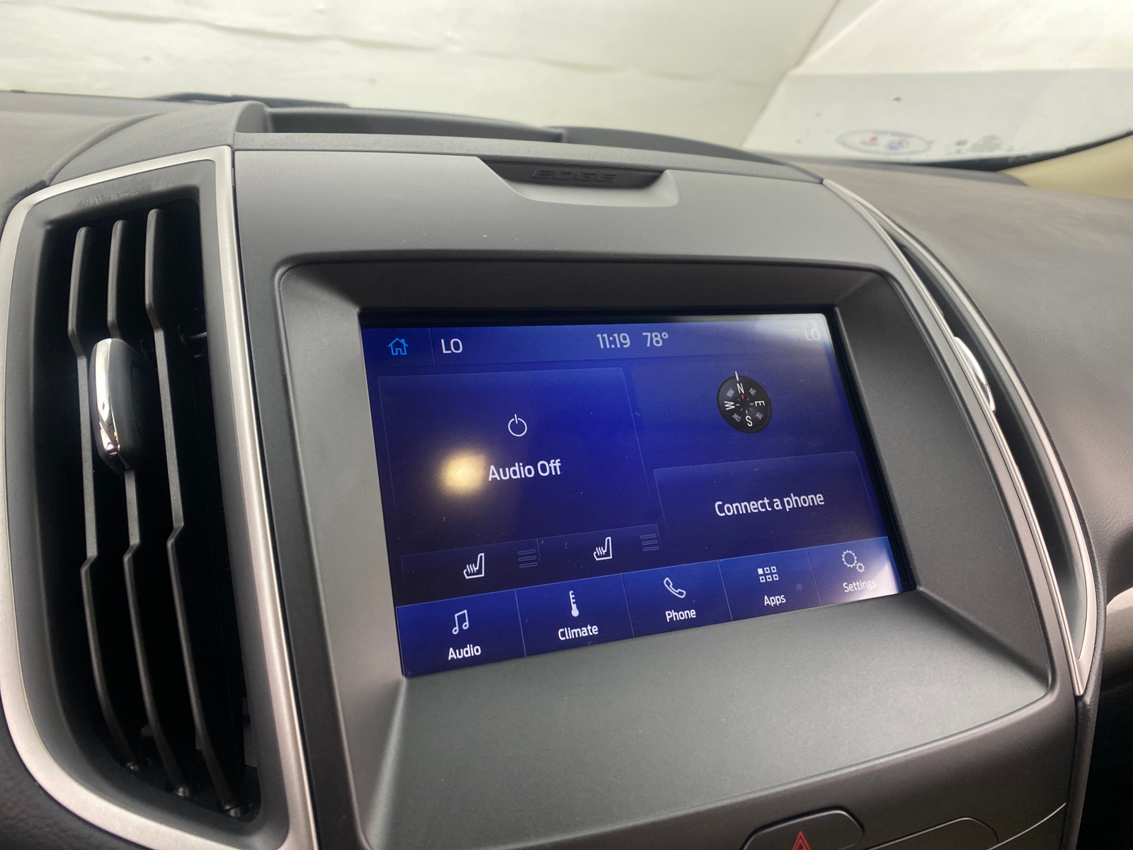 Thumbnail: 2020 Ford Edge - 3