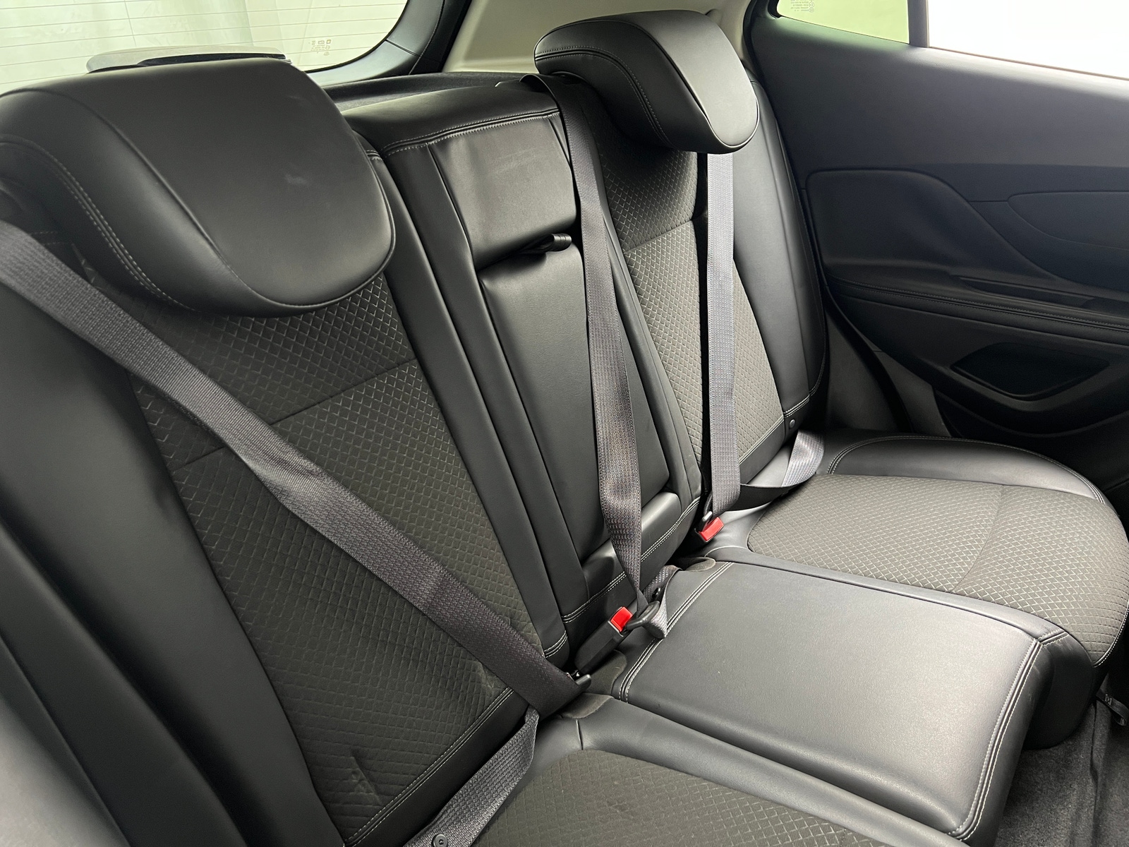 Thumbnail: 2019 Buick Encore - 6