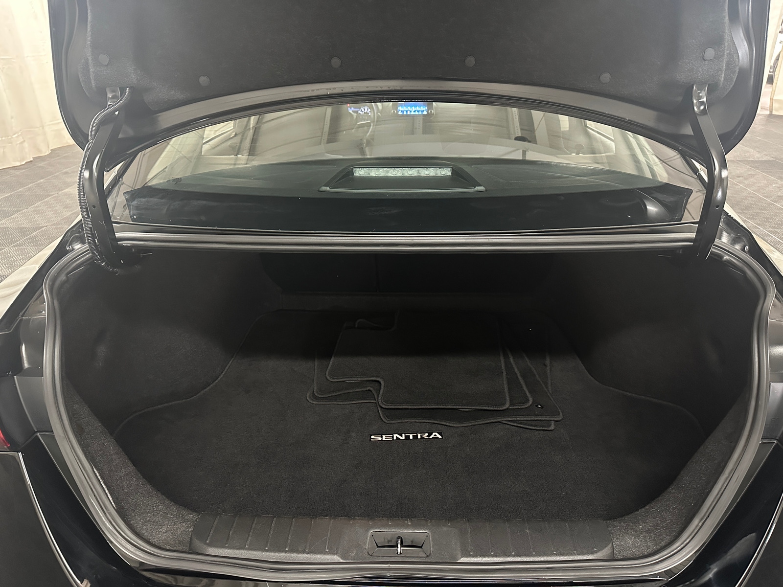 Thumbnail: 2024 Nissan Sentra - 7