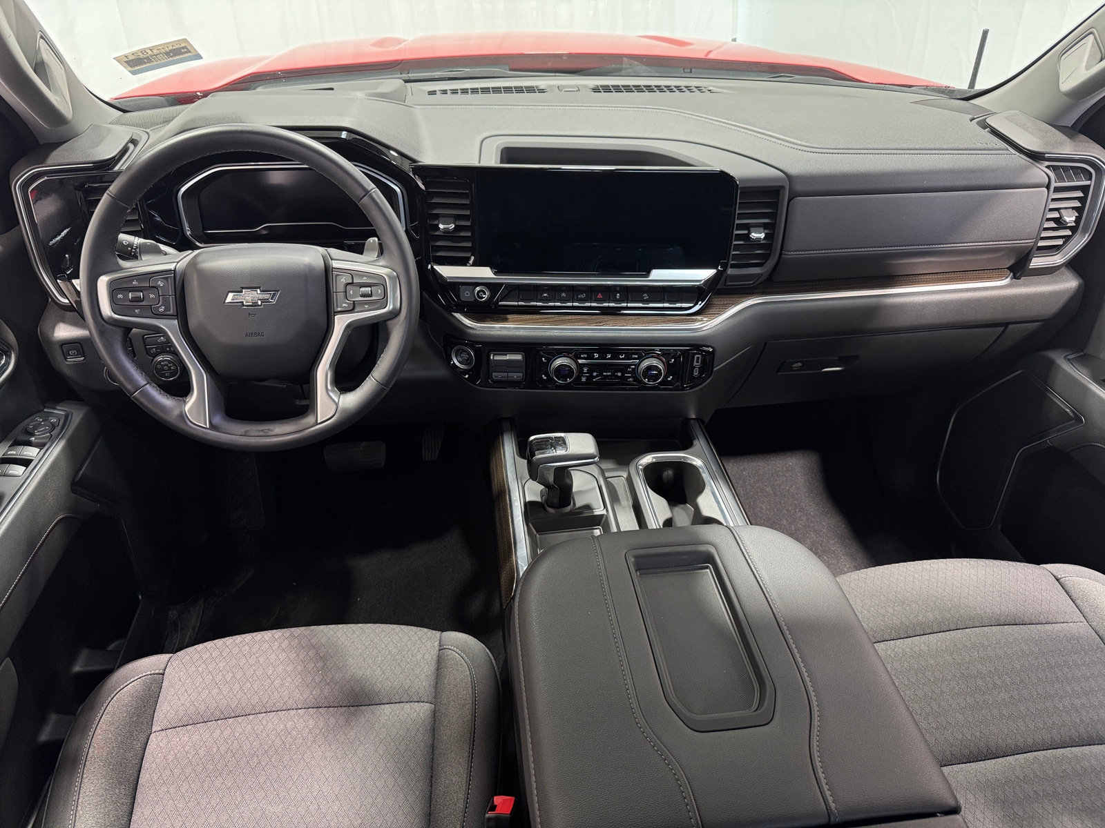 Thumbnail: 2022 Chevrolet Silverado 1500 - 3