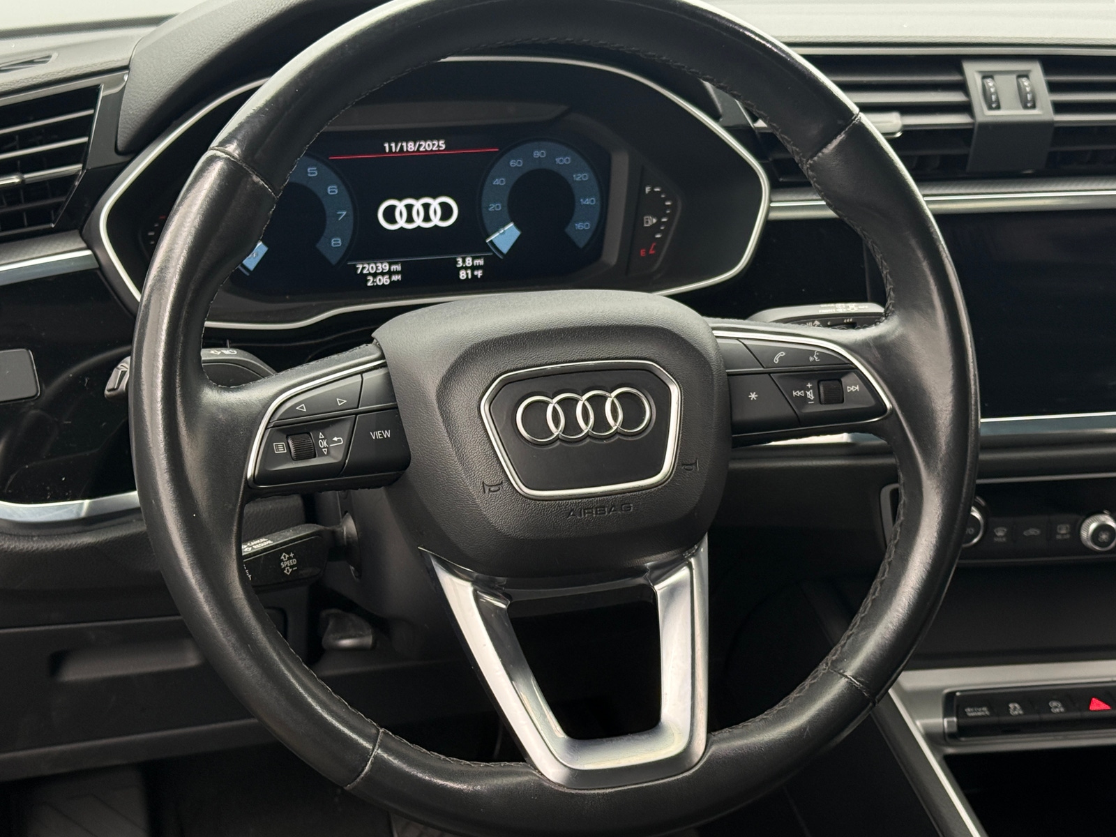 Thumbnail: 2021 Audi Q3 - 4