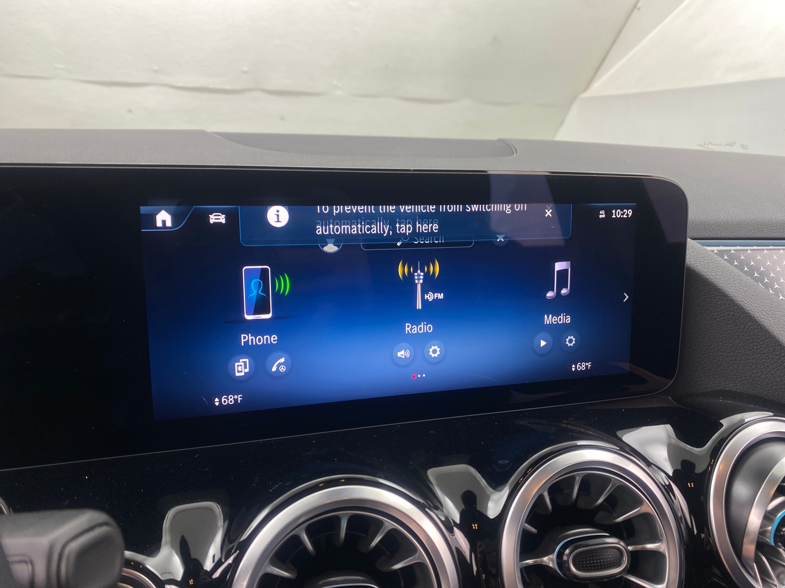 Thumbnail: 2025 Mercedes-Benz GLA - 3