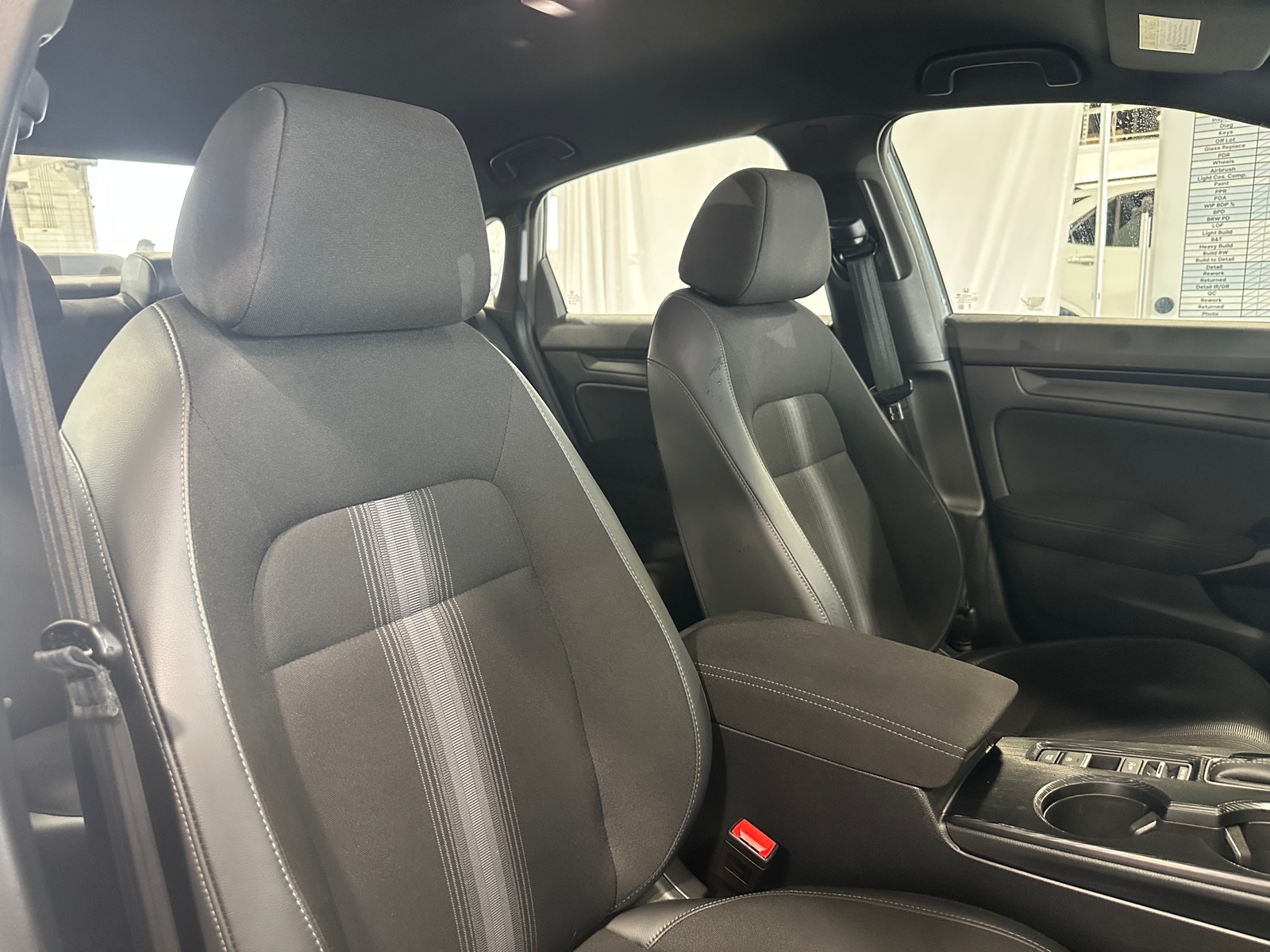 Thumbnail: 2024 Honda Civic - 2