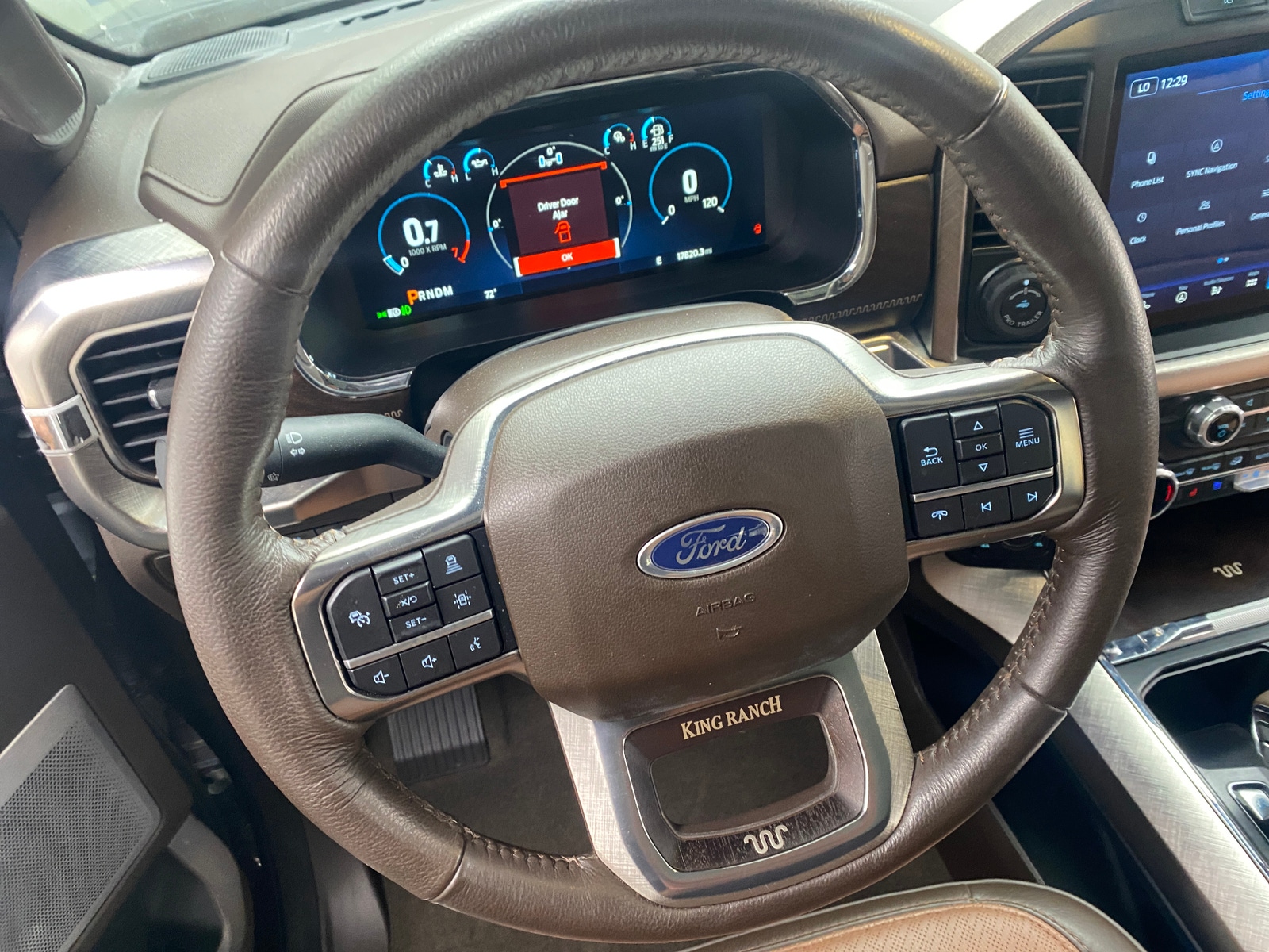 Thumbnail: 2023 Ford Econoline - 4