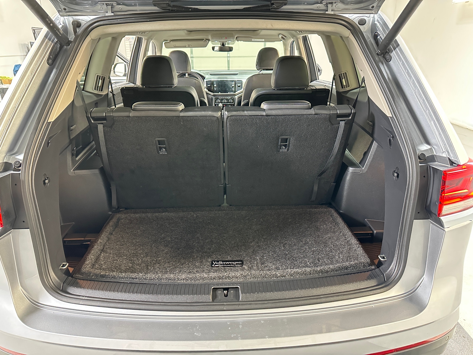 Thumbnail: 2023 Volkswagen Atlas - 6