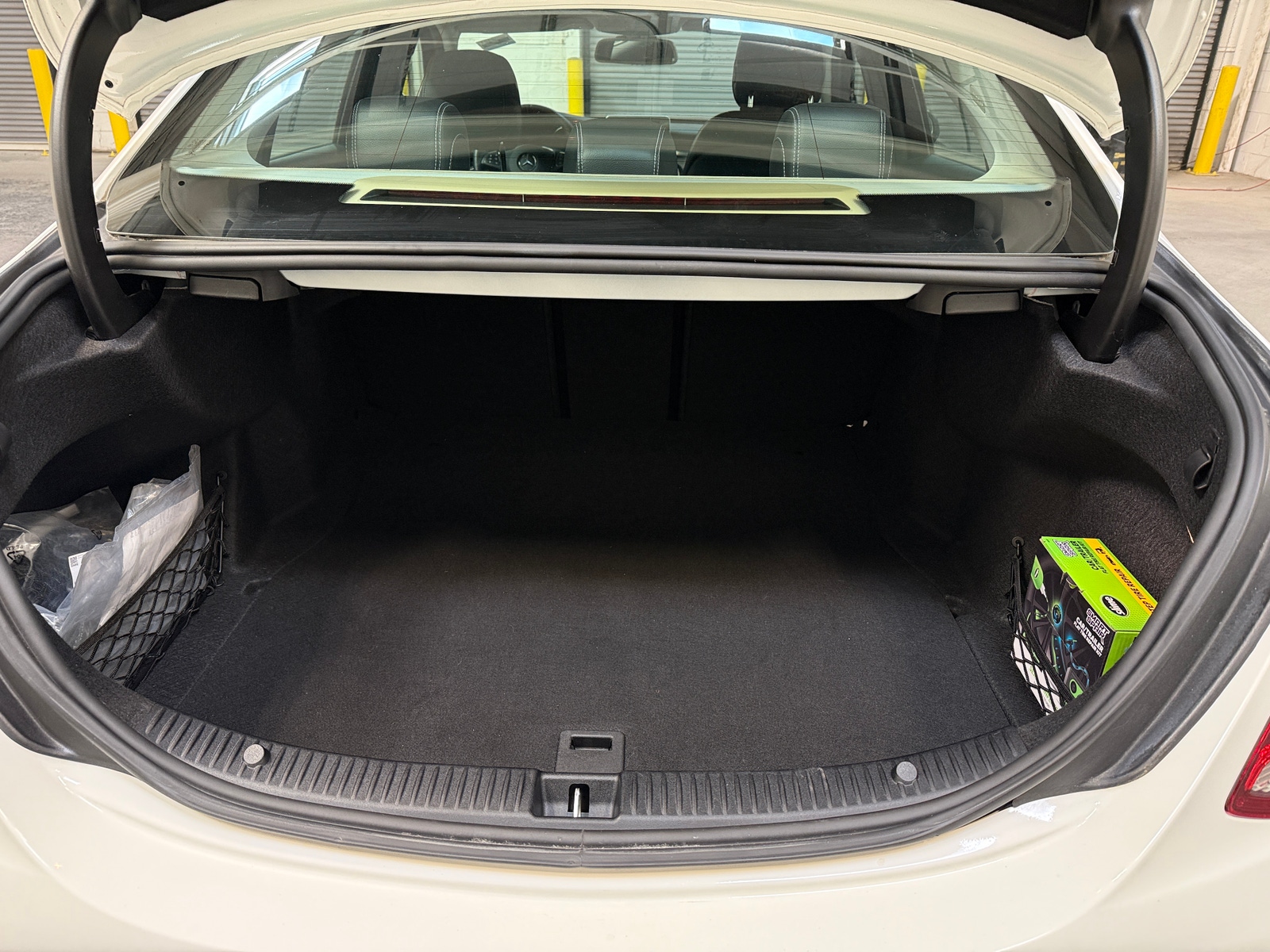 Thumbnail: 2018 Mercedes-Benz C-Class - 6