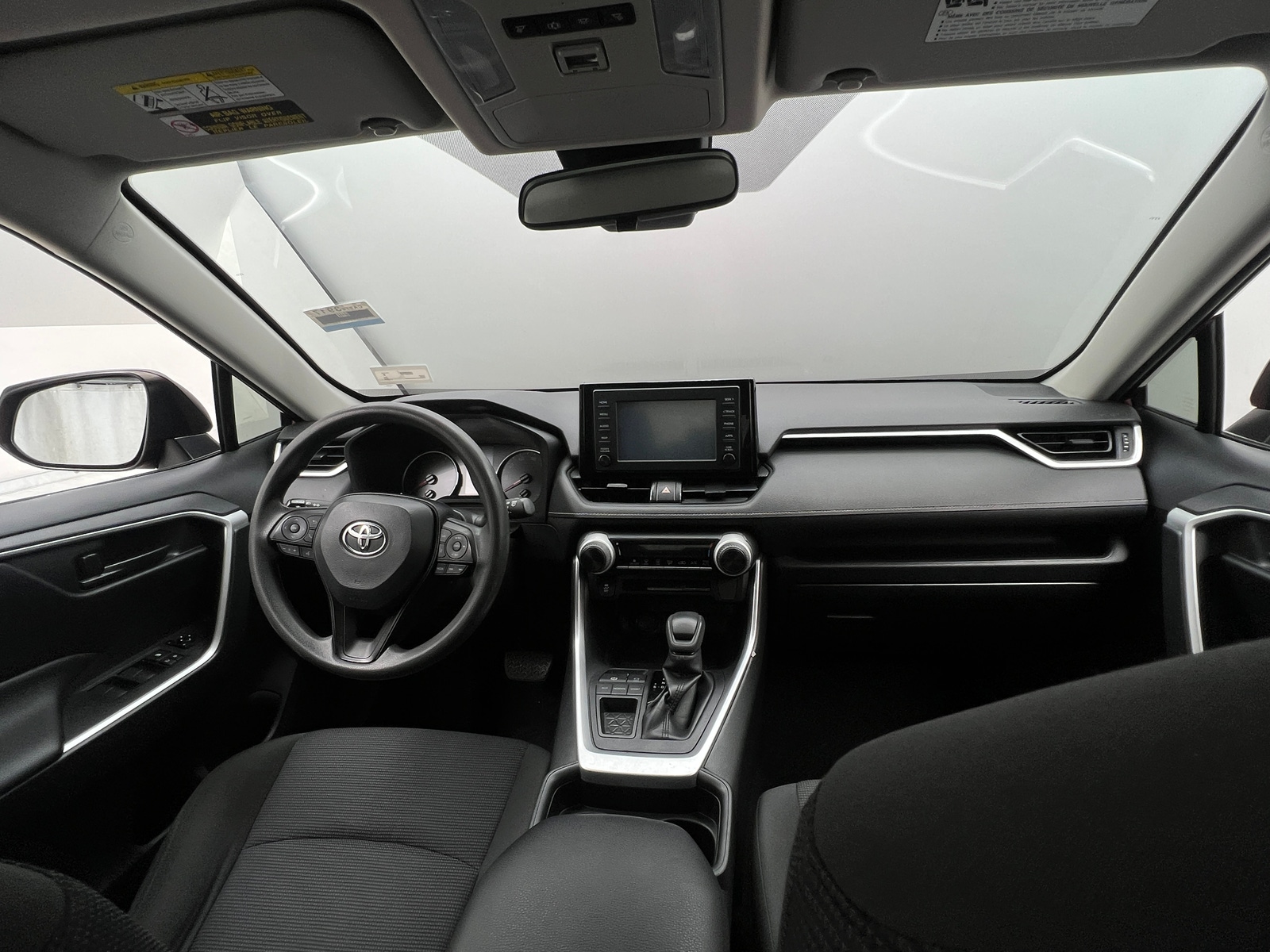 Thumbnail: 2019 Toyota RAV4 - 3