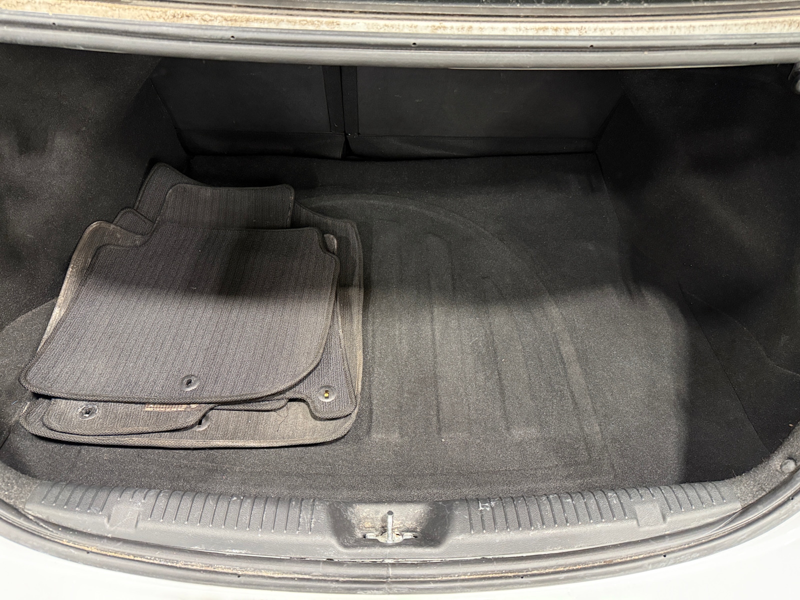 Thumbnail: 2016 Hyundai Elantra - 7