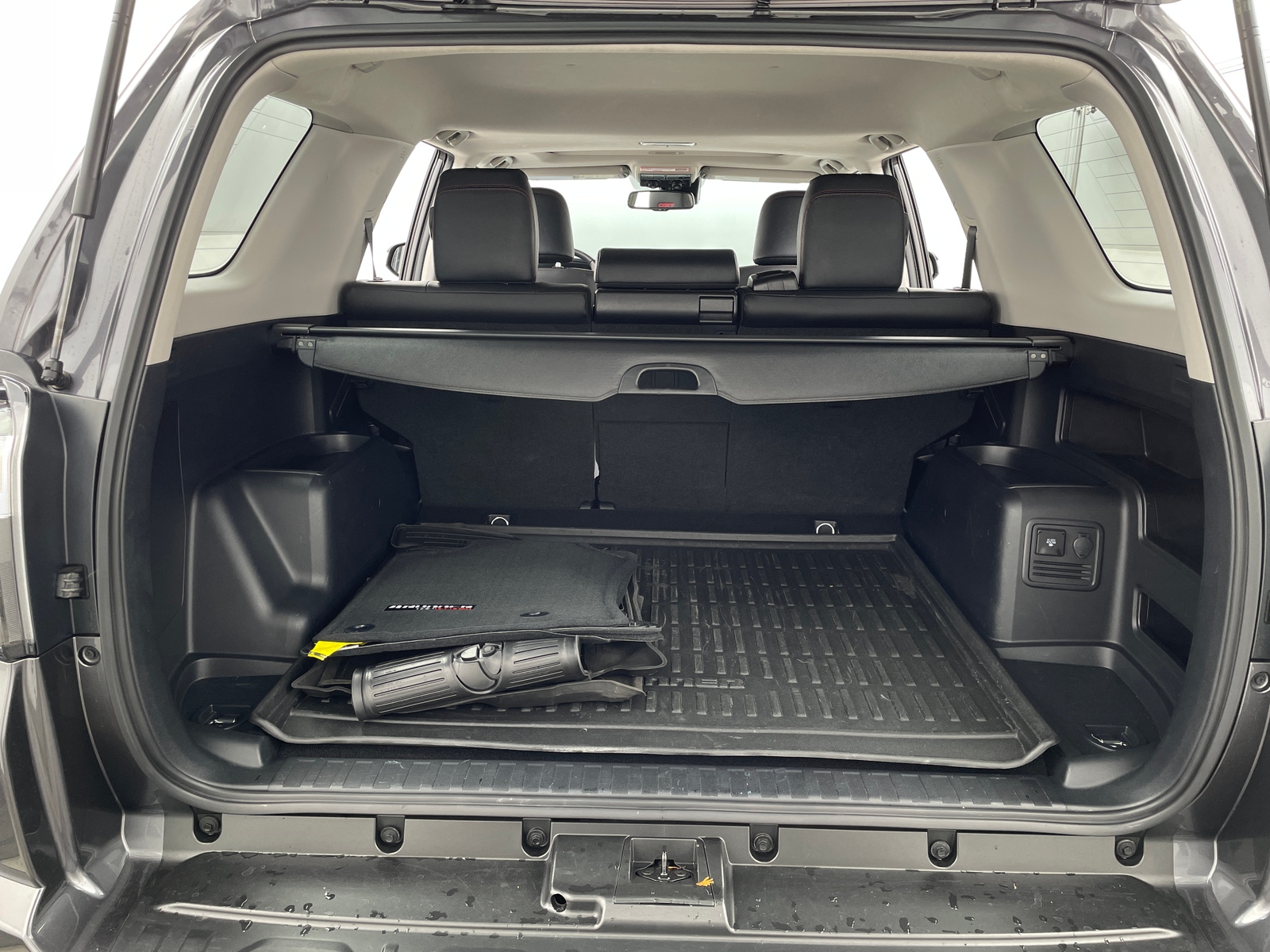 Thumbnail: 2023 Toyota 4Runner - 6