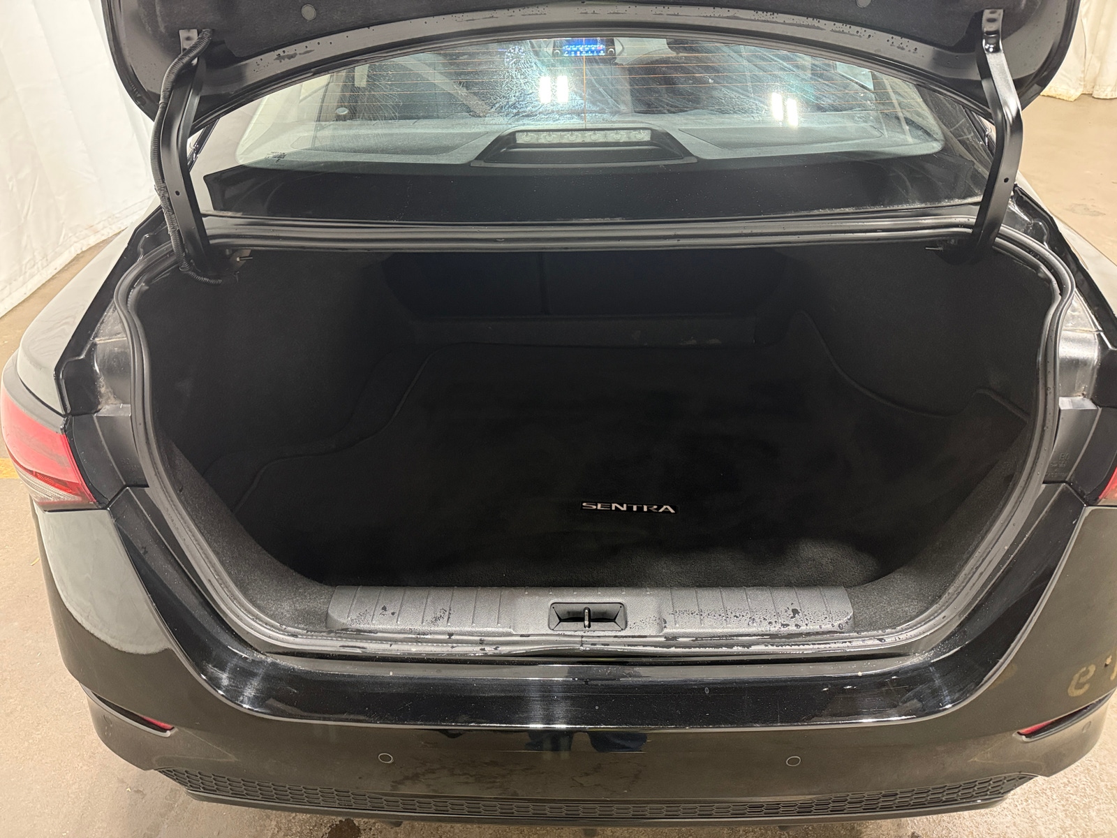 Thumbnail: 2024 Nissan Sentra - 7