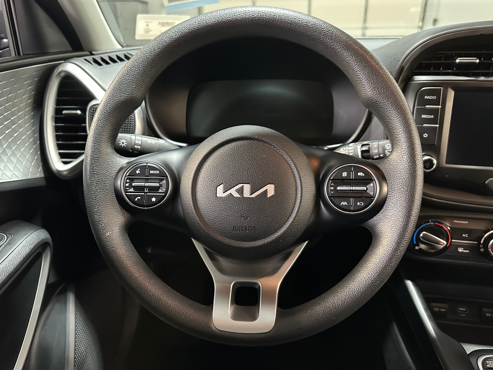 Thumbnail: 2024 Kia Soul - 5