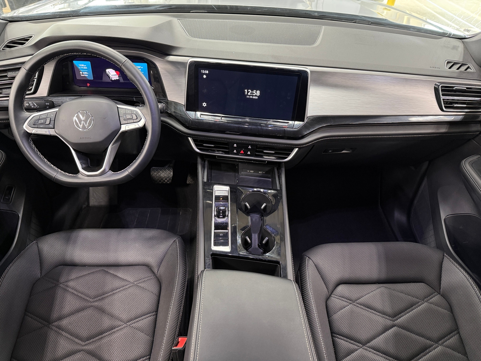 Thumbnail: 2025 Volkswagen Atlas - 2