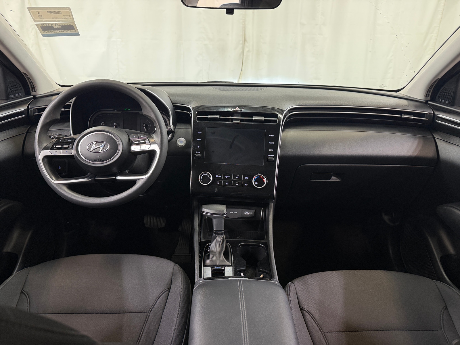 Thumbnail: 2022 Hyundai Tucson - 3