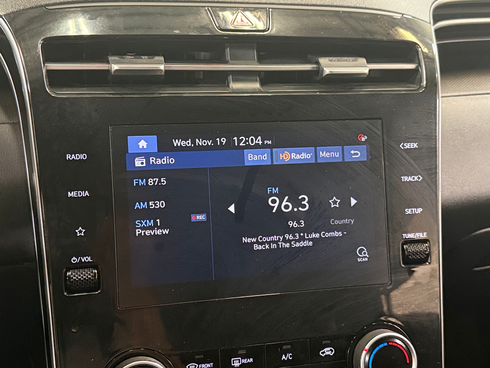 Thumbnail: 2022 Hyundai Tucson - 4