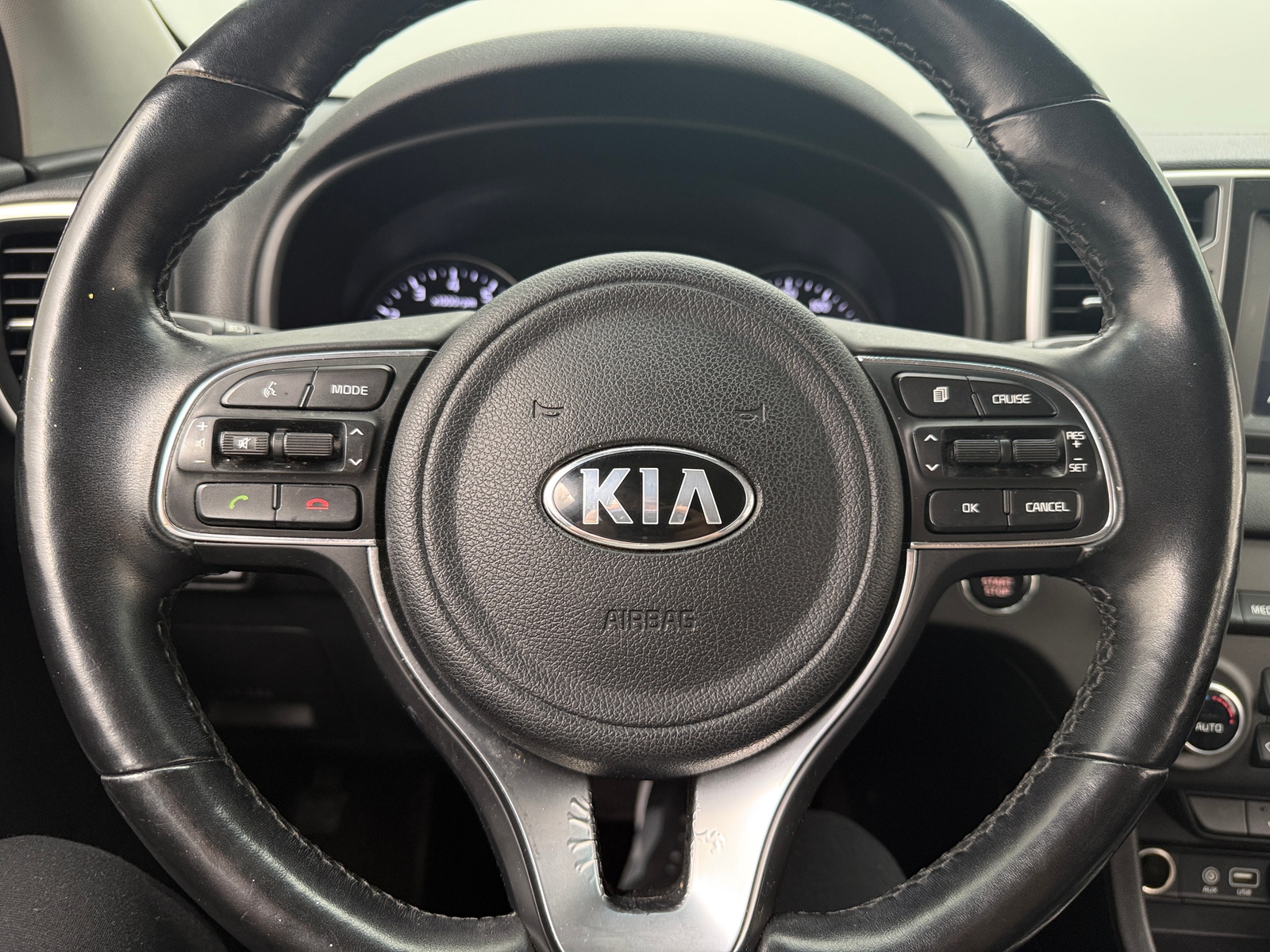 Thumbnail: 2017 Kia Sportage - 4