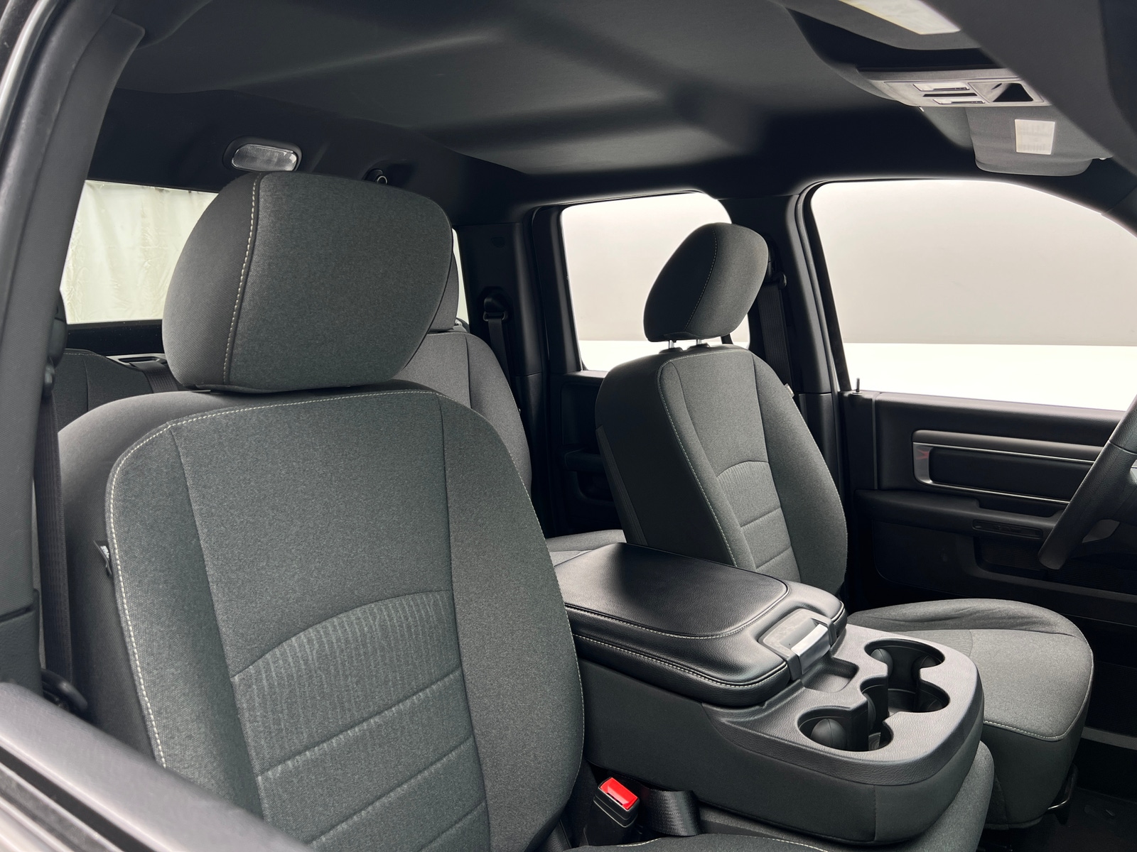 Thumbnail: 2021 RAM 1500 Classic - 2