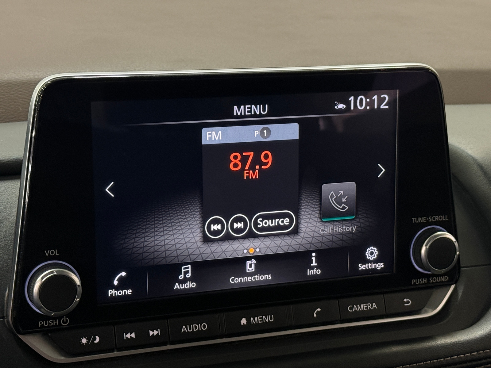 Thumbnail: 2023 Nissan Rogue - 4