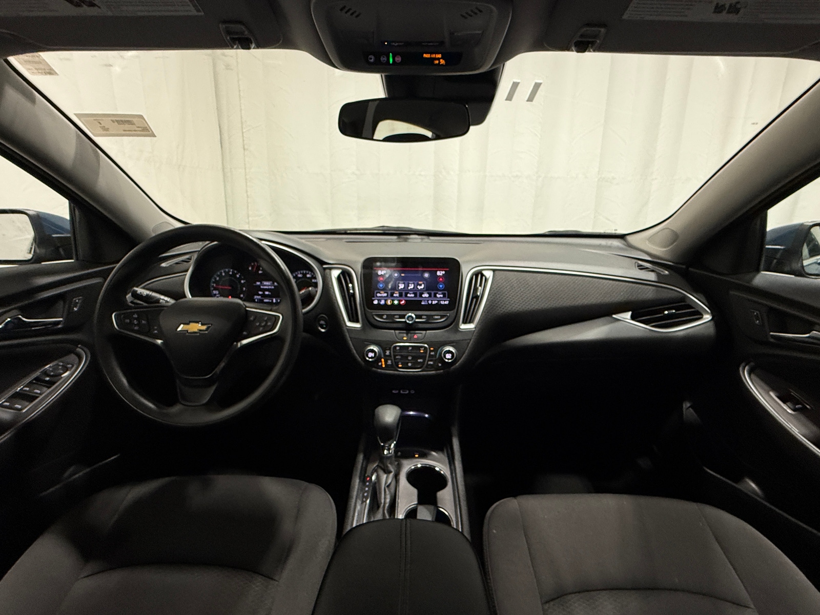 Thumbnail: 2024 Chevrolet Malibu - 3