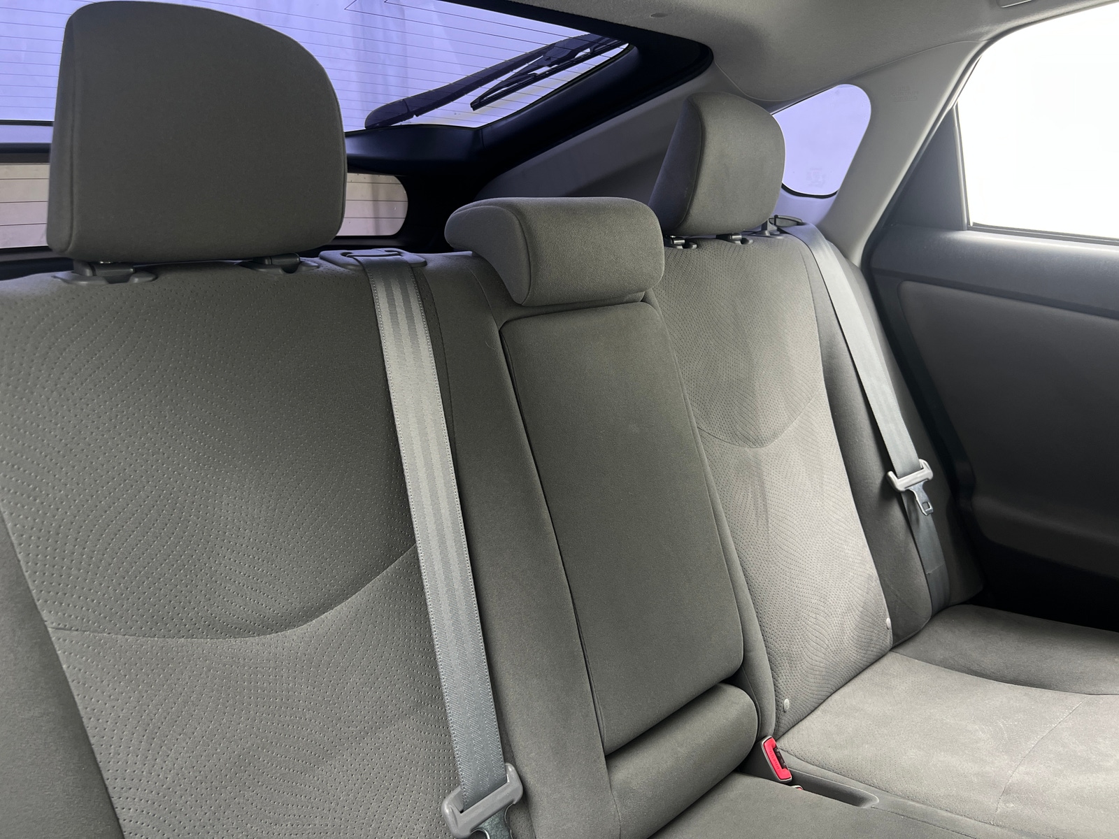 Thumbnail: 2012 Toyota Prius - 6