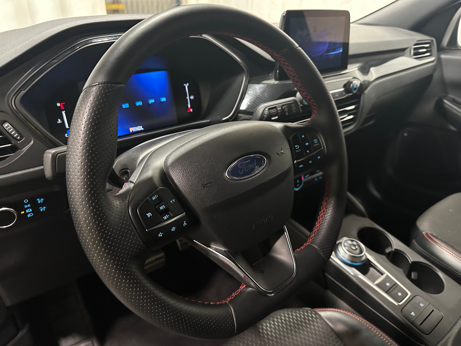 Thumbnail: 2024 Ford Escape - 5