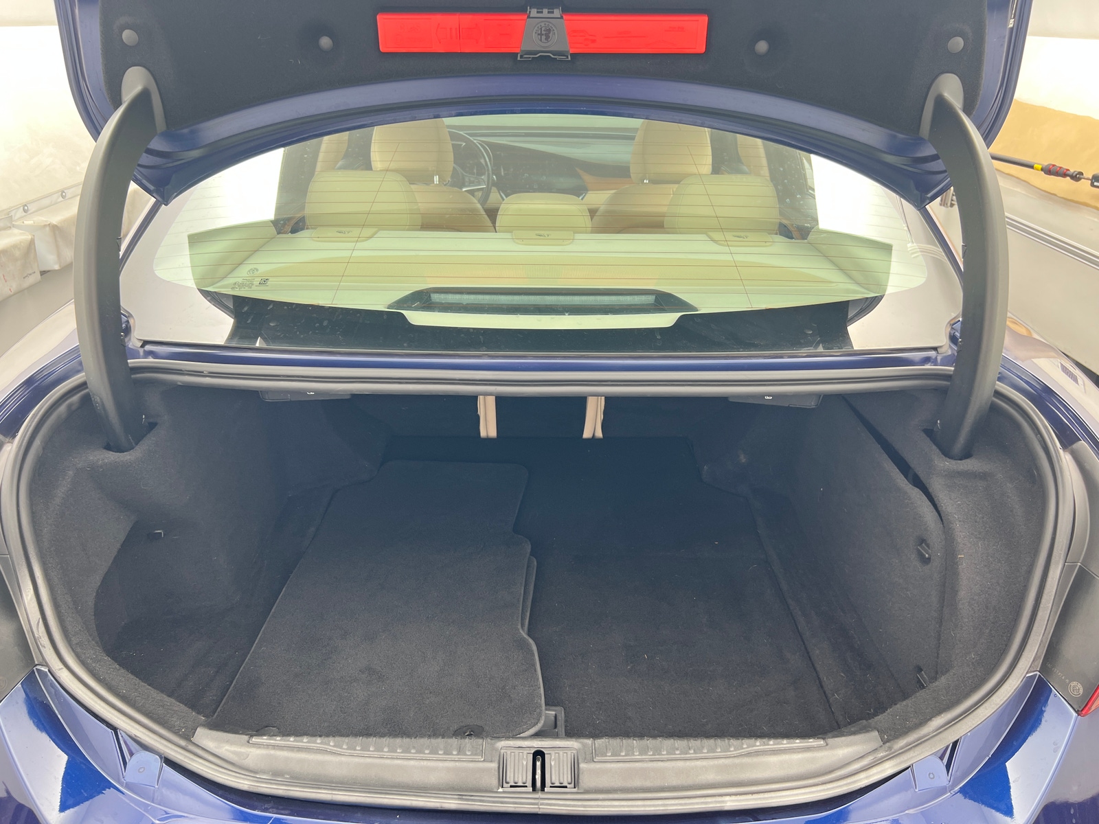 Thumbnail: 2017 Alfa Romeo Giulia - 6