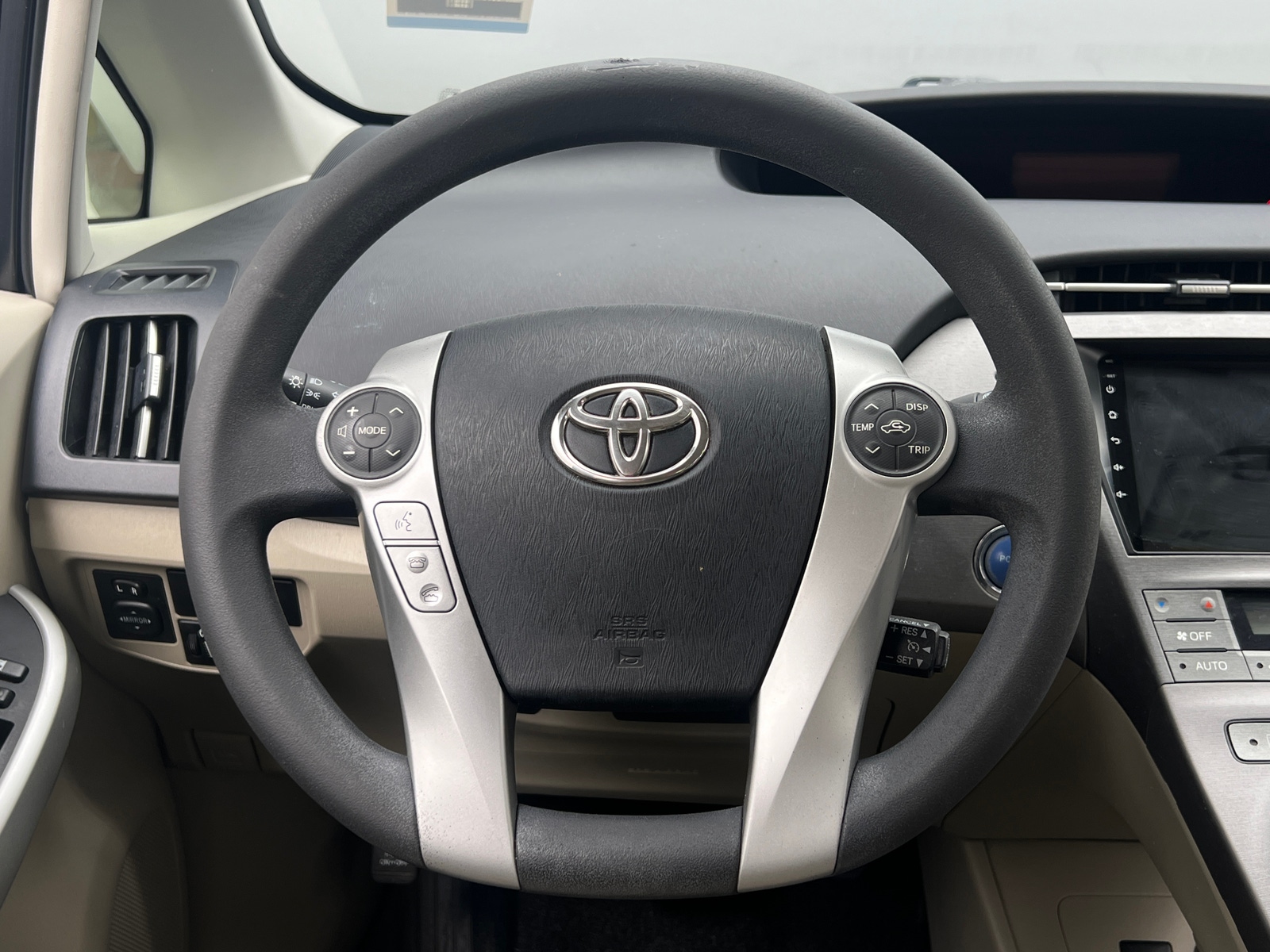 Thumbnail: 2012 Toyota Prius - 5