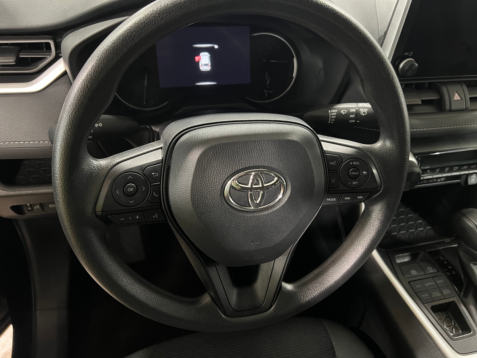 Thumbnail: 2024 Toyota RAV4 - 5