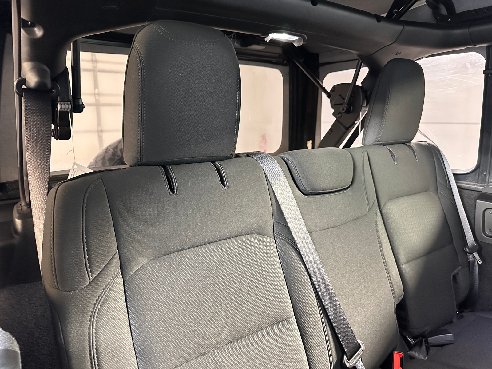 Thumbnail: 2021 Jeep Wrangler - 6