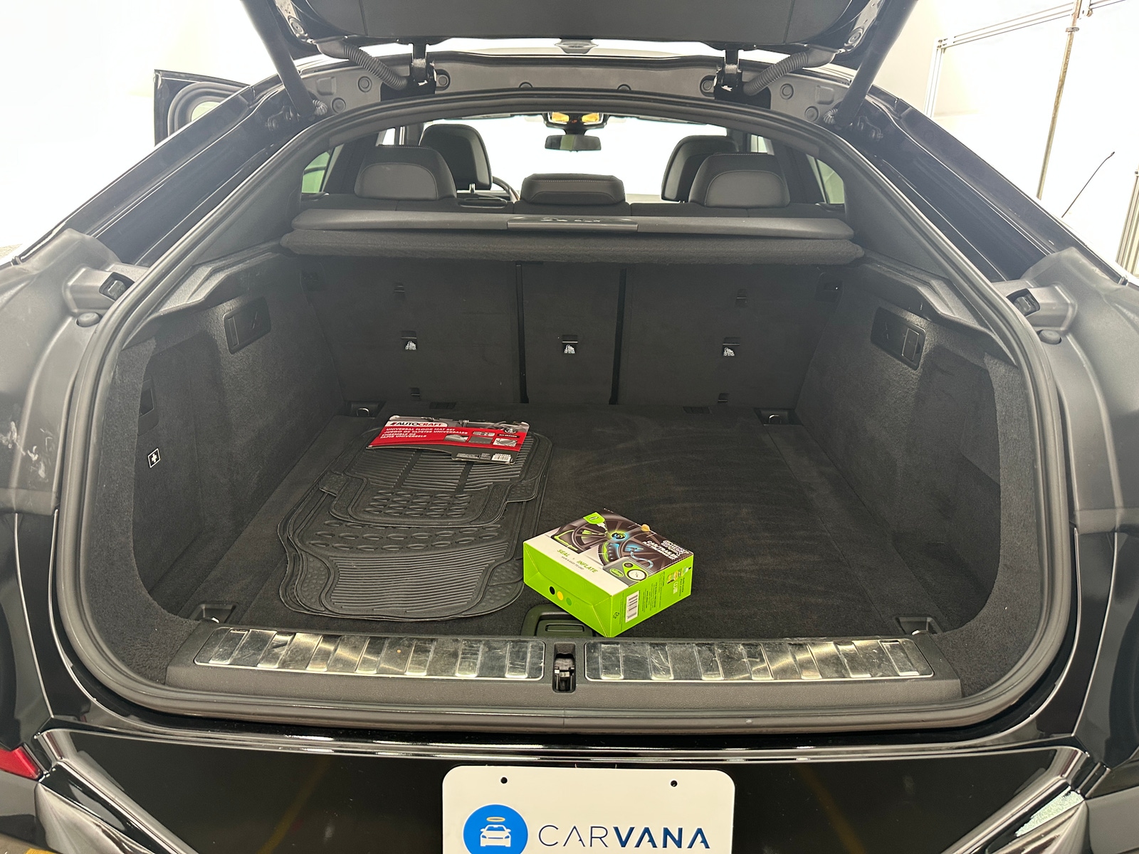 Thumbnail: 2024 BMW X6 - 6